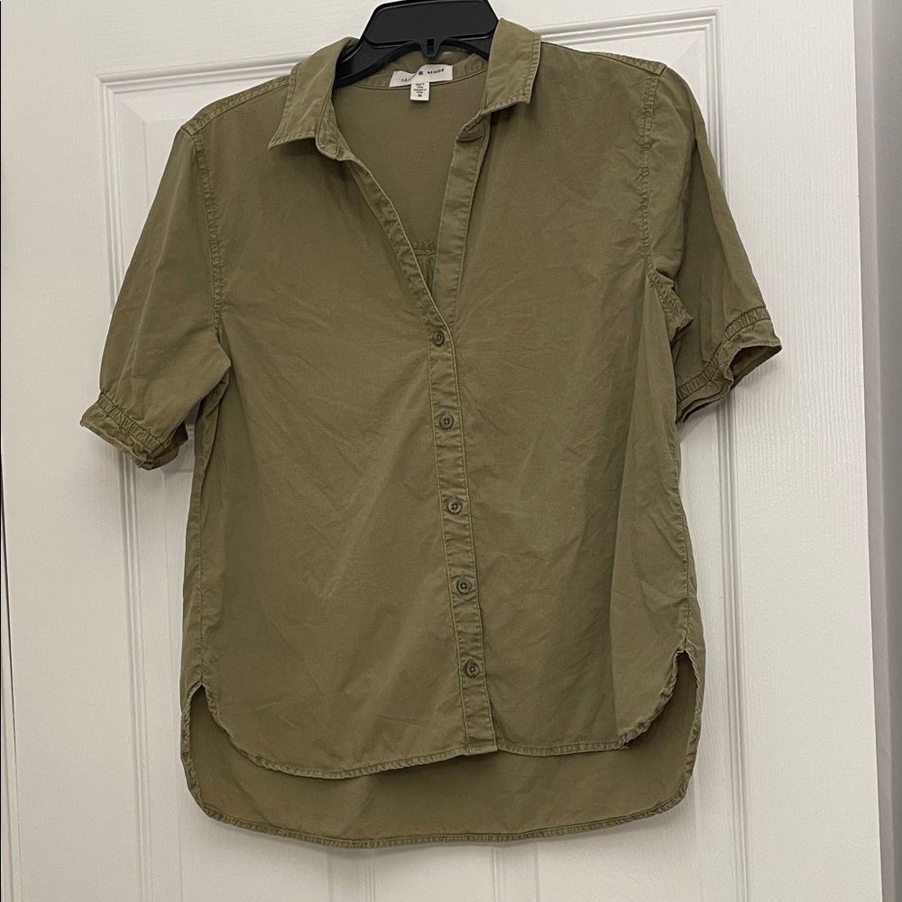 Cloth and Stone Olive Green Button-Up Shirt